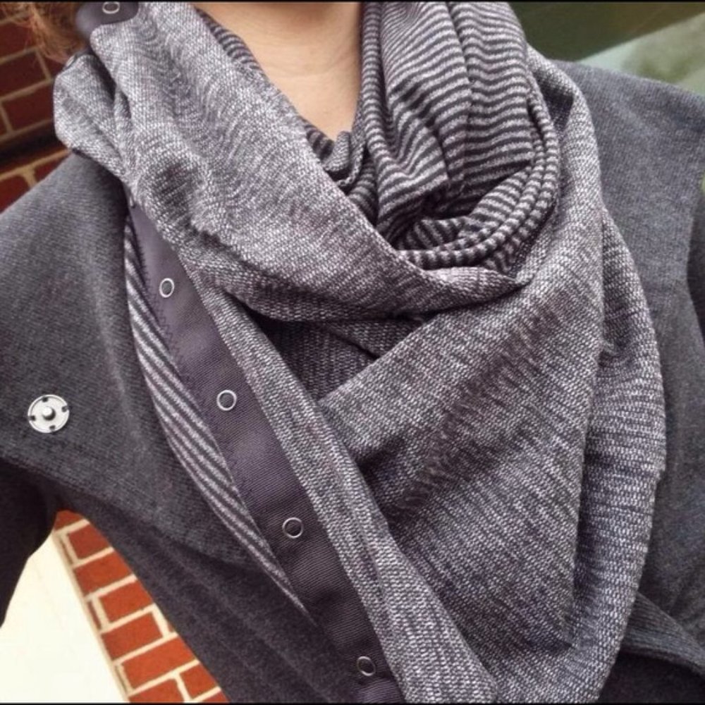 Lululemon Vinyasa Convertable Scarf - image 2